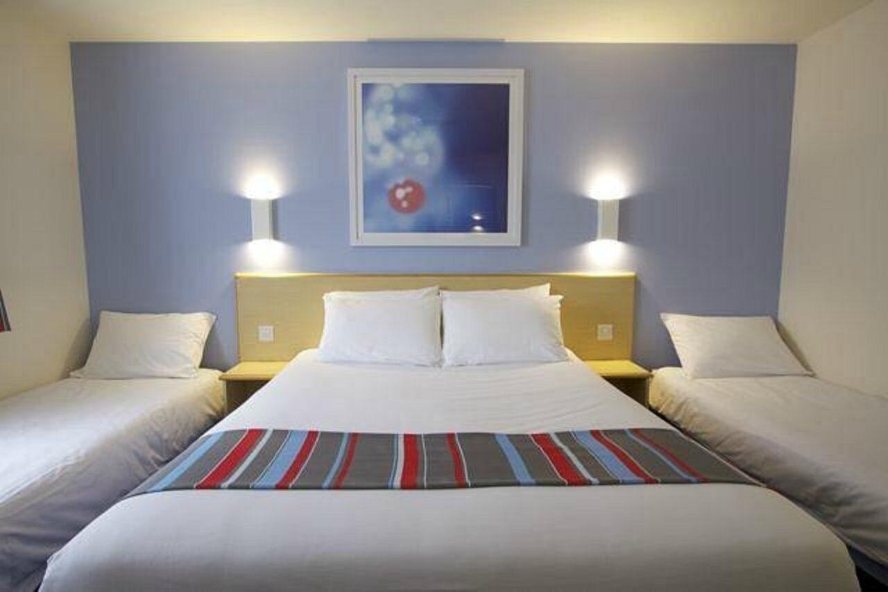 แทรเวลลอดจ์ เอดินเบอระ เดรกฮอร์น Hotel เอดินบะระ ภายนอก รูปภาพ